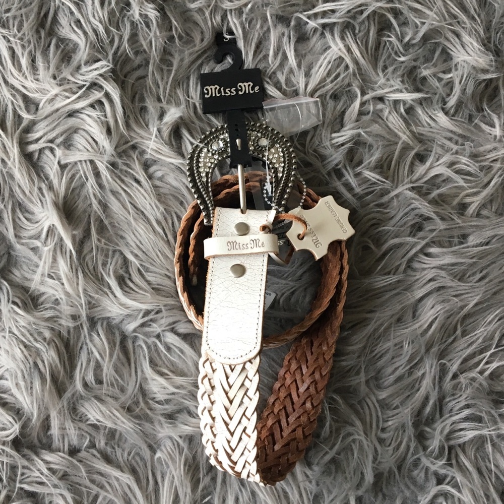 Miss Me white leather belt